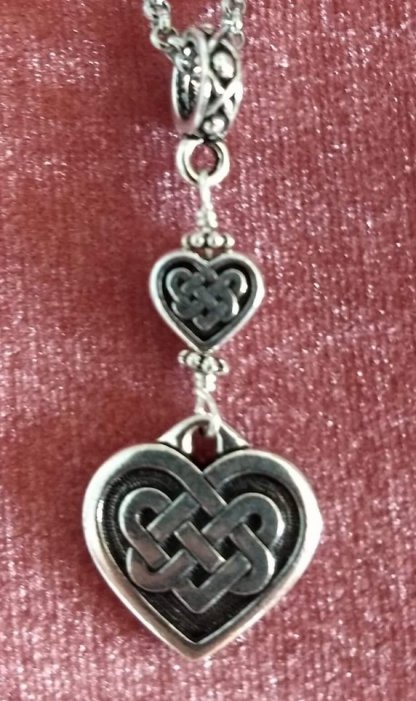 Celtic heart with accent heart bead and fancy Bale